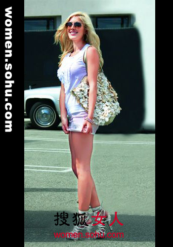 ����Ь ����