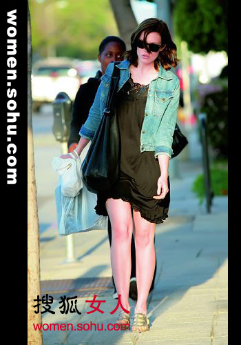 ����Ь ����