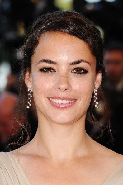 香奈儿天价珠宝闪耀AMFAR年度晚宴