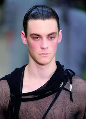  ��Ʒλ���˾�ҪΪ���Ӹ��� 