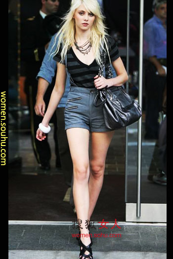 �����Ů ���� ���� ����