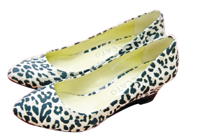 初秋悄近 赶赴秋鞋盛宴